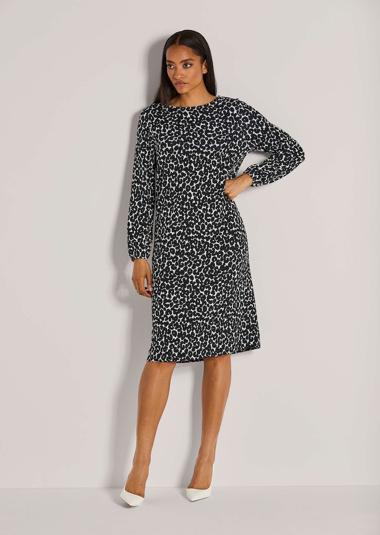 Kleid mit Leopardenmuster