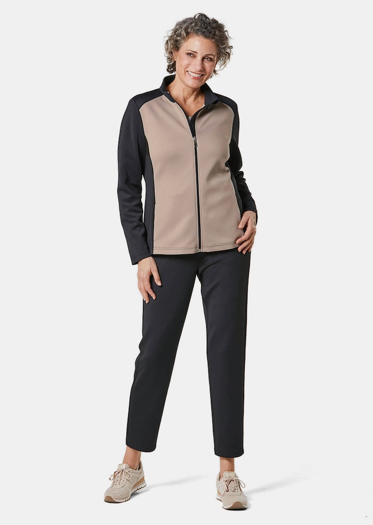 Leichte Freizeitjacke mit Stehkragen und Reißverschluss