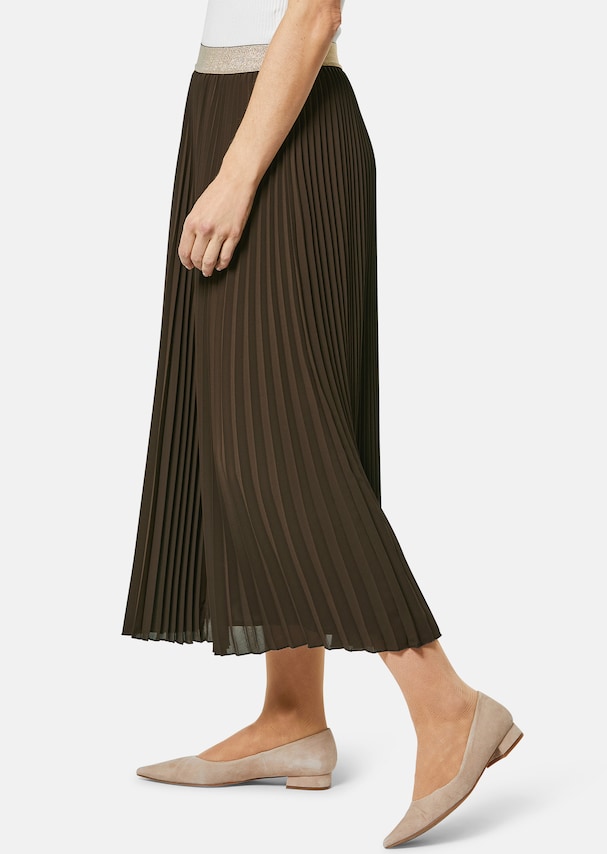 Pleated skirt 3