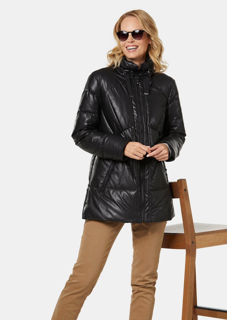 Steppjacke in Lederoptik
