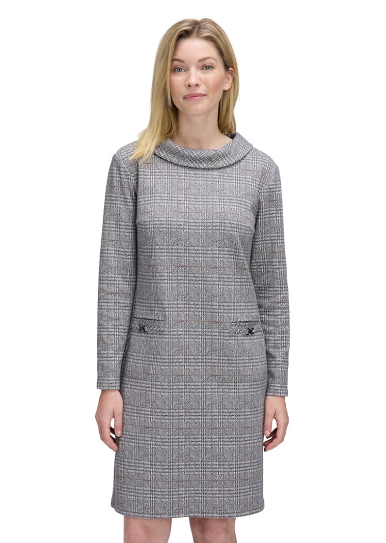Jerseykleid aus Karo-Jacquard