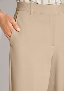 Élégant bermuda en jersey stretch thumbnail 5