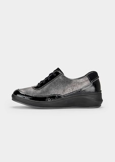 Veterschoenen met lakaccenten thumbnail 4