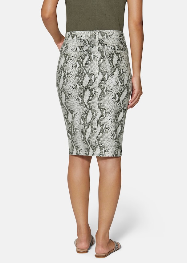Pencil skirt with snake pattern 2
