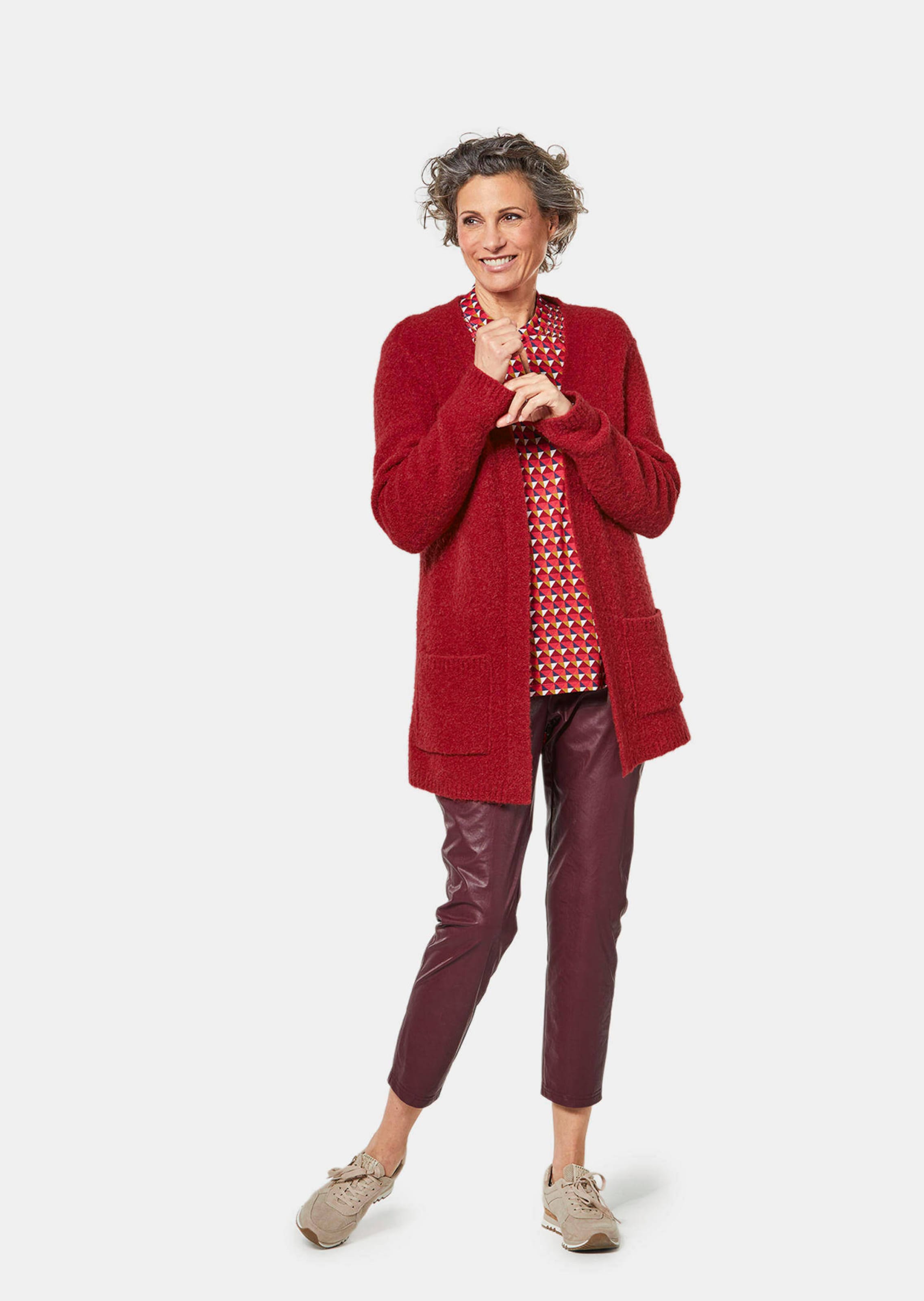 Cardigan décontracté en agréable tissu bouclette - rouge - Gr. 46 de Goldner Fashion