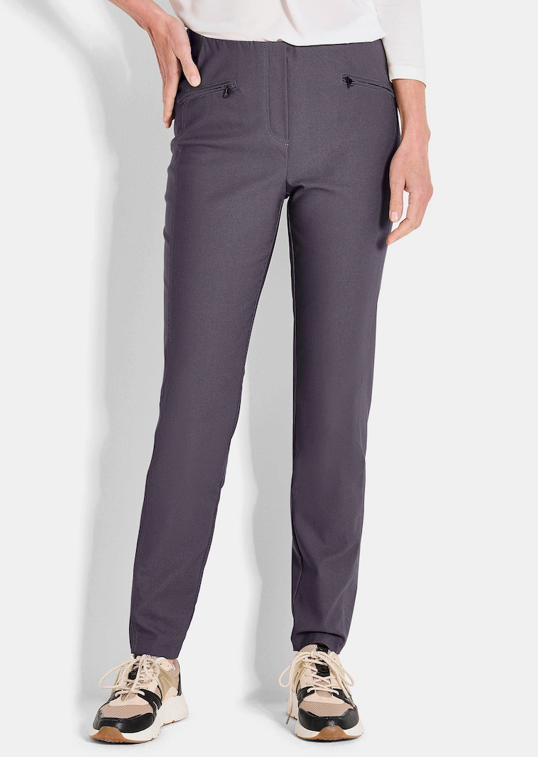 Pantalon en bengaline LOUISA. Coupe ajustée. Intérieur légèrement molletonné.