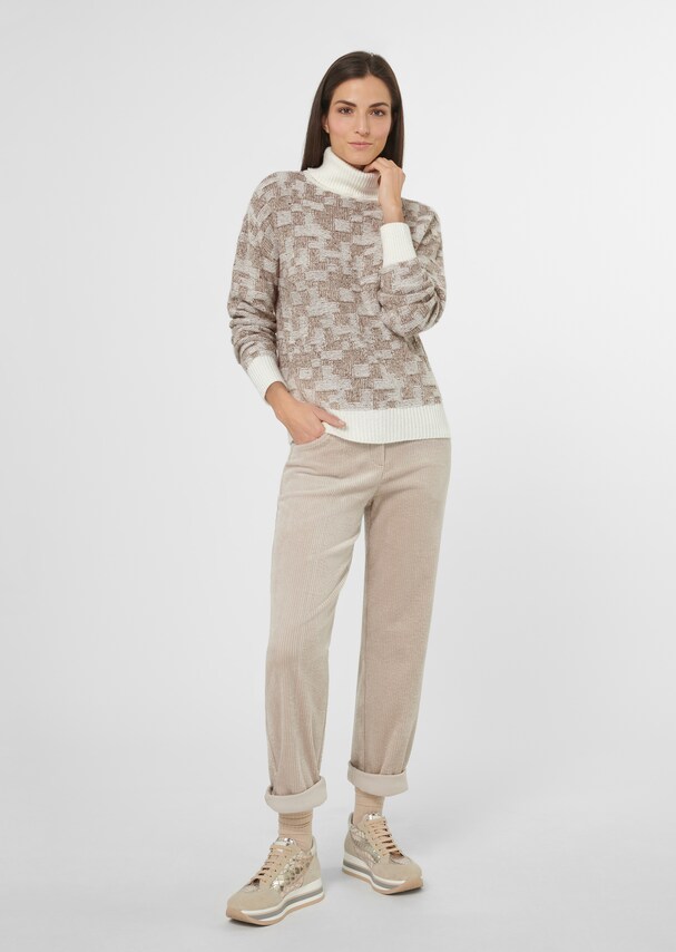 Turtleneck jumper with two-tone pattern 1
