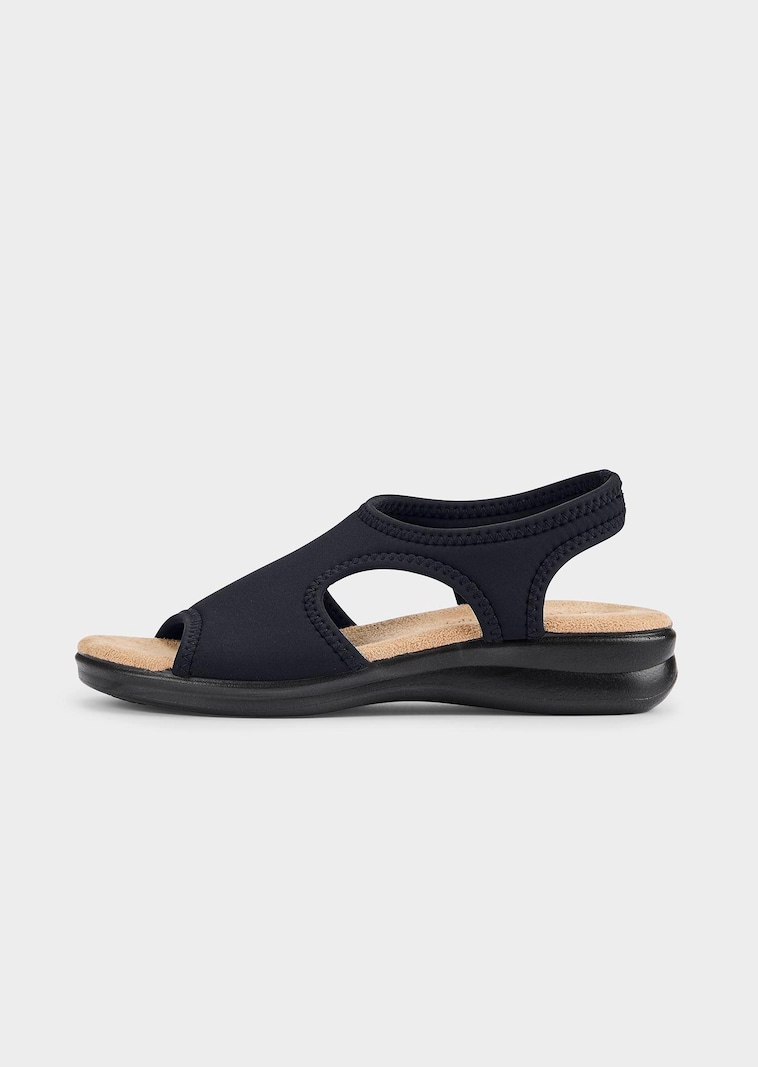 Sandales avec textile extensible