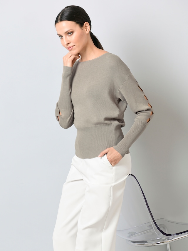 Pullover mit Cut-Outs 3