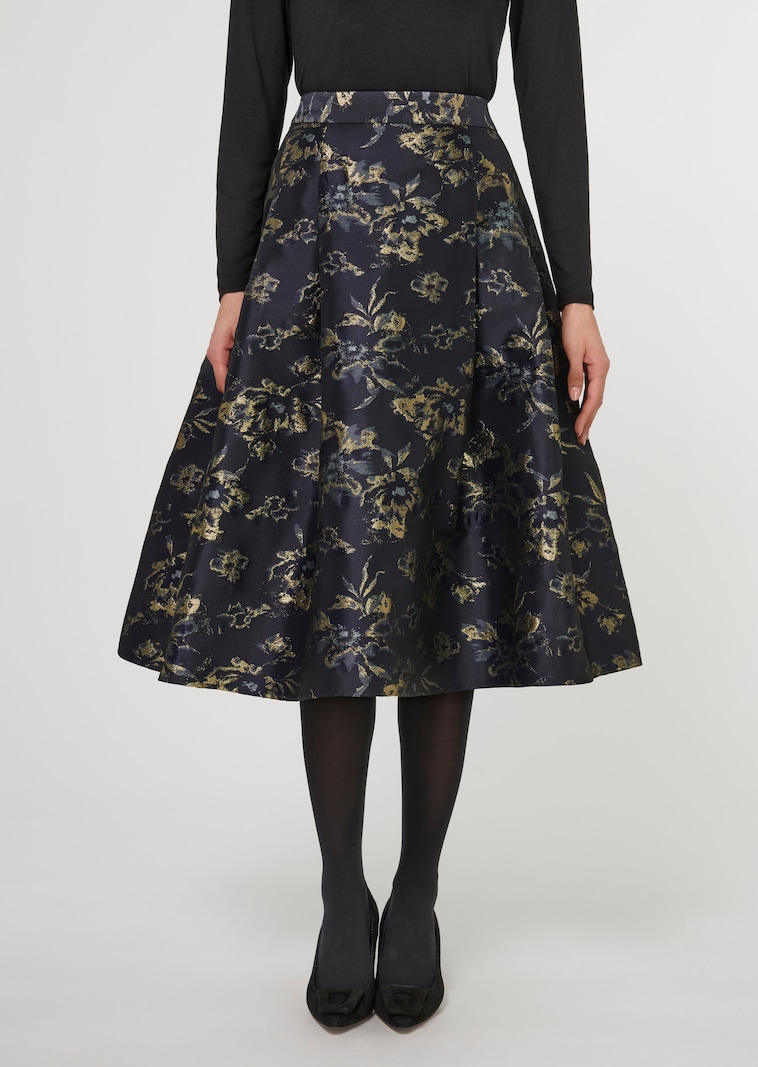Jacquard skirt with glossy accents