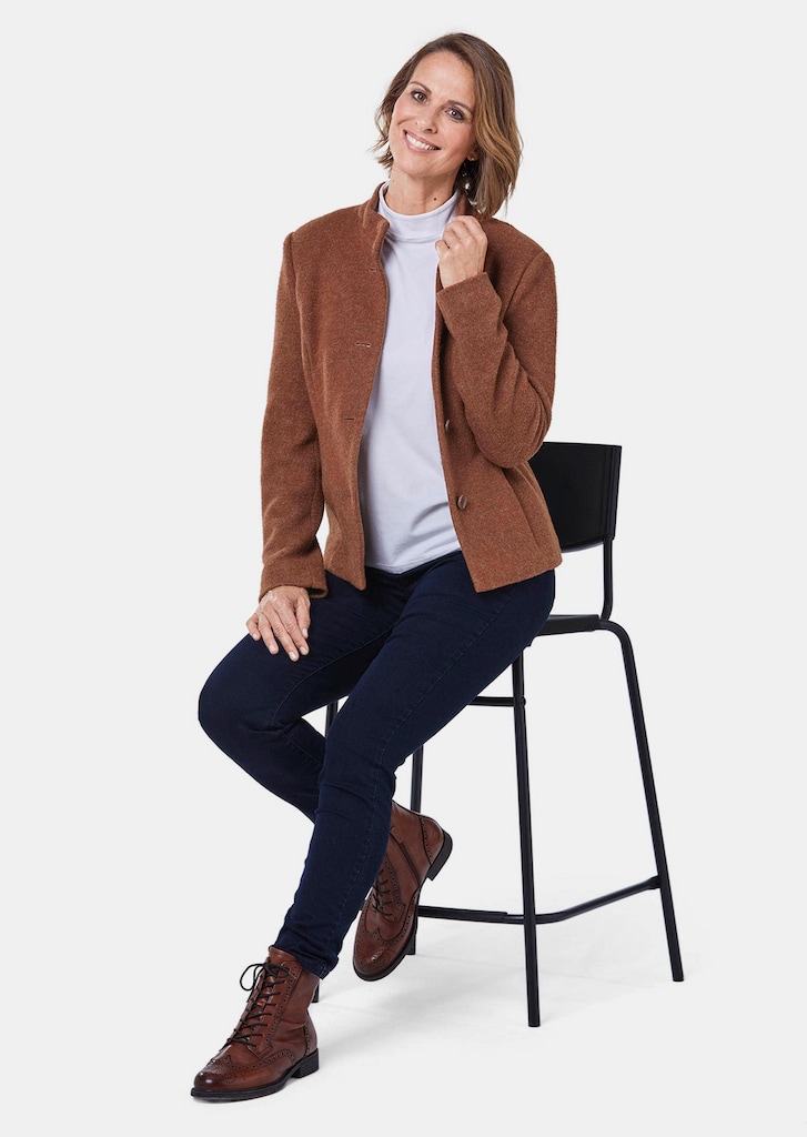 Blazer mit raffinierter Kragenlösung