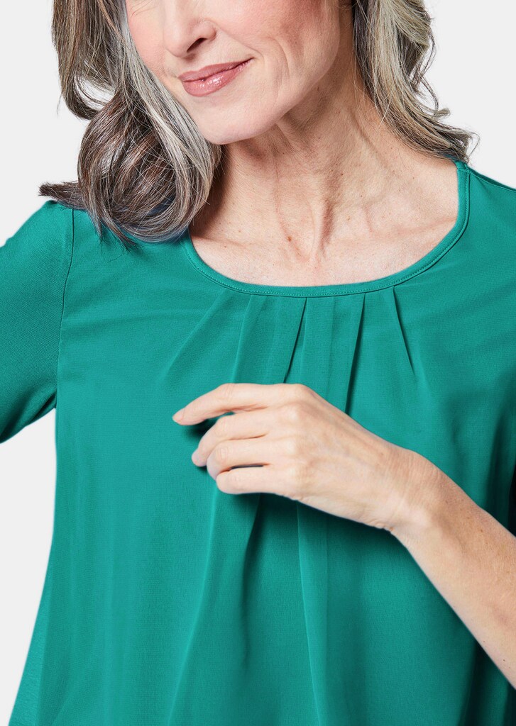 Gepflegtes Shirt in eleganter Blusen-Optik
