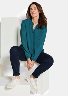 Chiffonbluse mit femininem Ausschnitt thumbnail 4