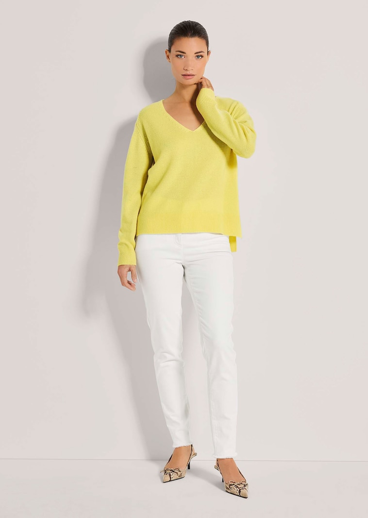 Kaschmir-Pullover mit V-Ausschnitt