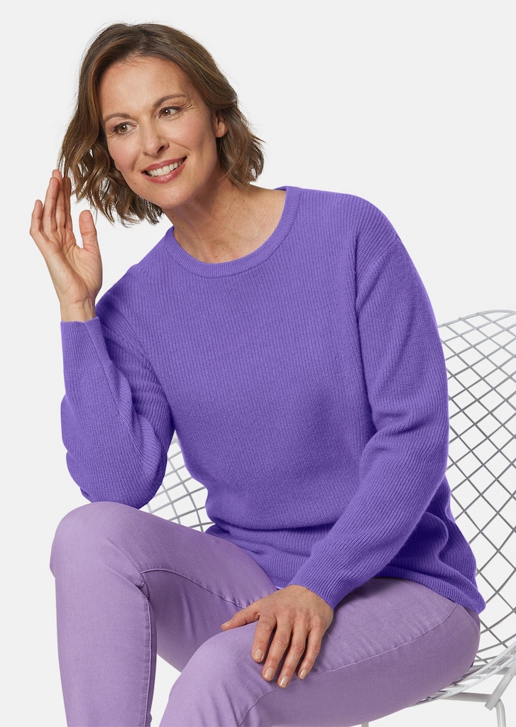 Kaschmirpullover in Patentstrick mit Rundhals