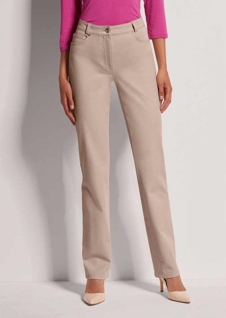 M-Jeans in gerader Form mit Logo-Stickerei