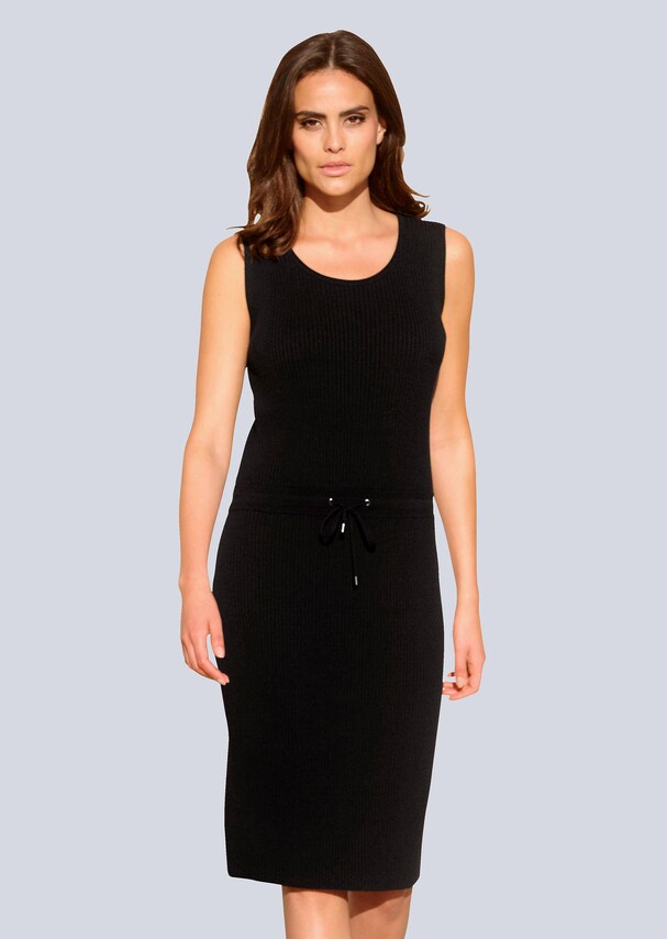 Strickkleid mit Tunnelzug-Bindeband zum Verstellen