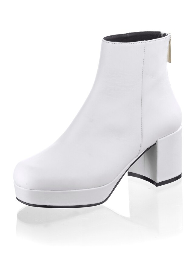 Stiefelette aus Rindsnappaleder 1