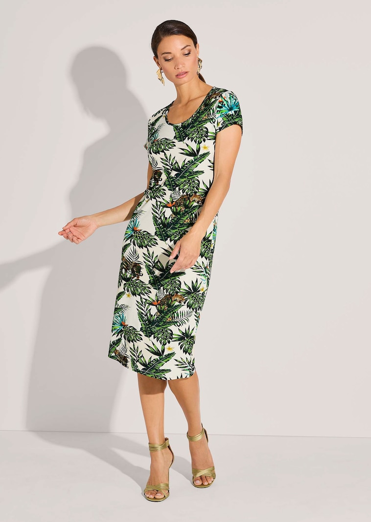 Sommerliches Jerseykleid mit Dschungelprint