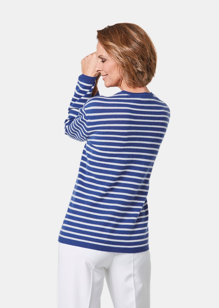 Kaschmirpullover mit V-Ausschnitt