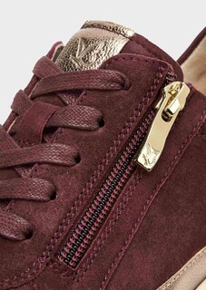 Sneakers thumbnail 3