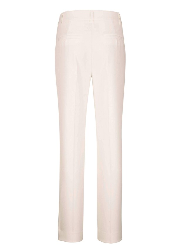 Hose mit Bügelfalte 5