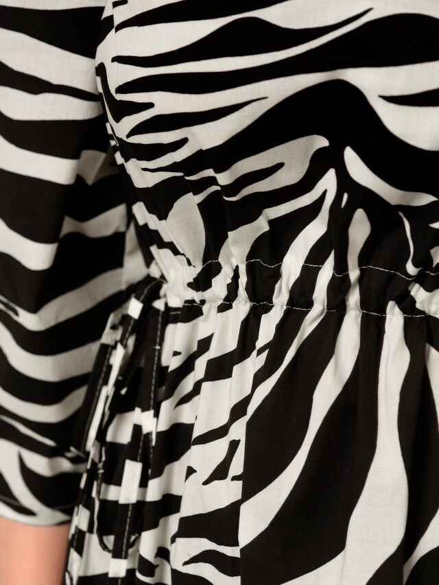 Maxikleid in modischem Animaldessin 3