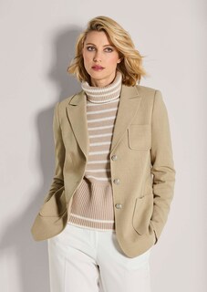 Blazer thumbnail 1