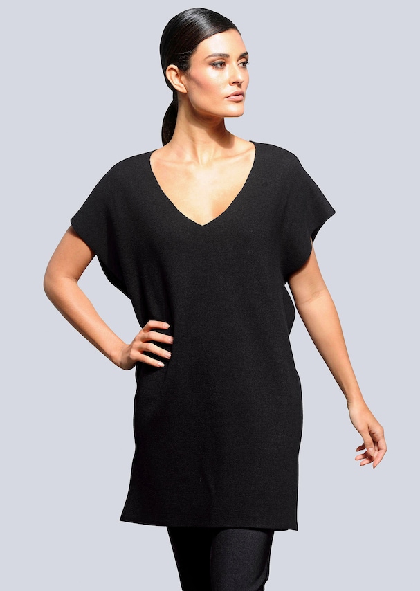 Longpullover mit streckendem V-Ausschnitt
