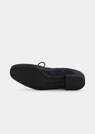 Ballerinas aus Leder mit klassischer Schleife thumbnail 2