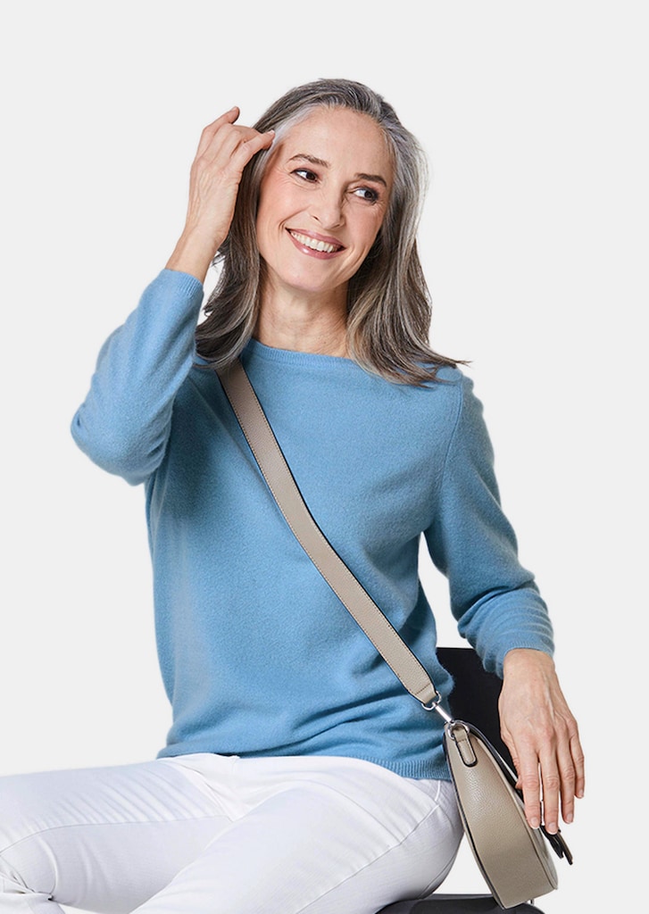Kaschmirpullover mit U-Boot Ausschnitt
