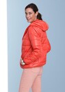 Effektvolle Steppjacke in besonders leichter Ware thumbnail 2