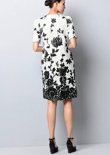 La robe thumbnail 3