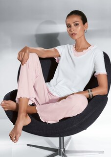 Pyjama thumbnail 1