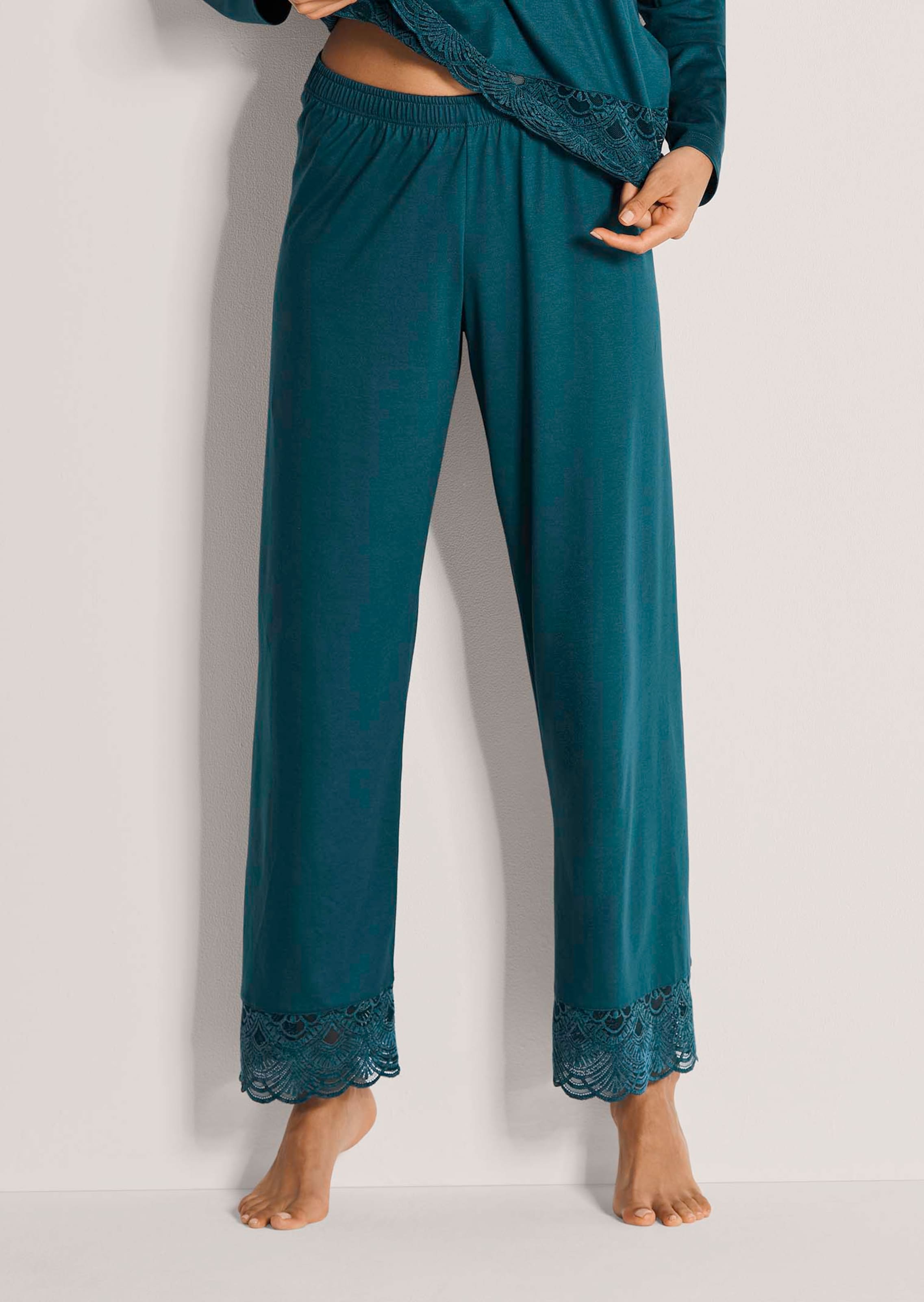 Pyjama-Hose mit Spitzenabschluss