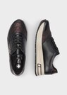 Sneakers thumbnail 2