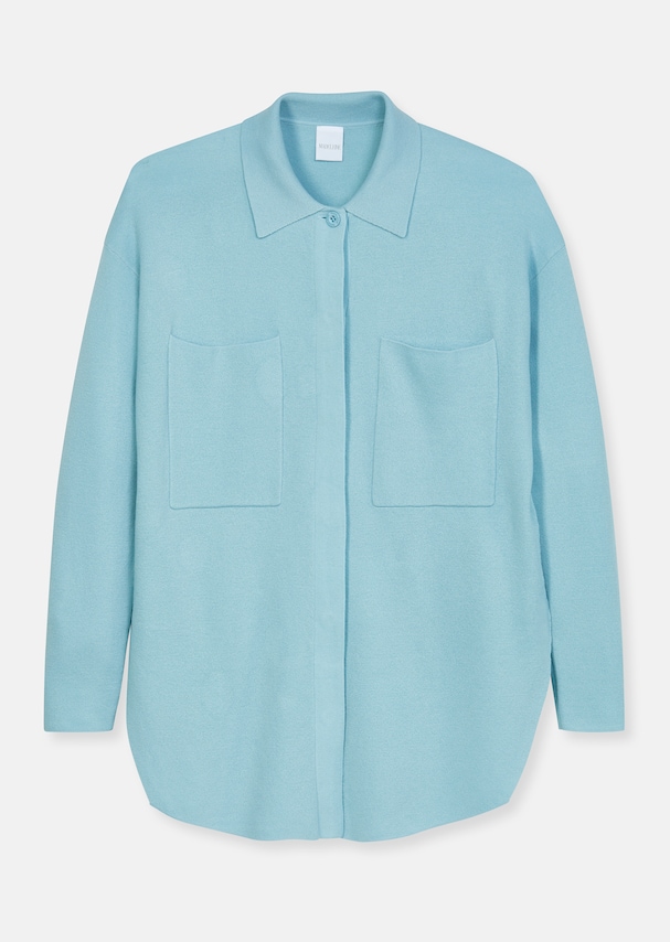 Fine knit shirt in a casual oversized shape