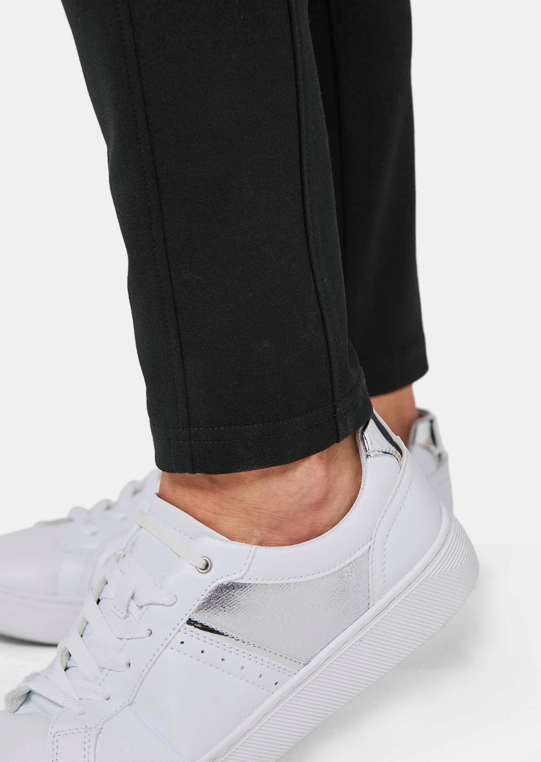 Corrigerende broek Louisa van comfortabele jersey | atelier GOLDNER