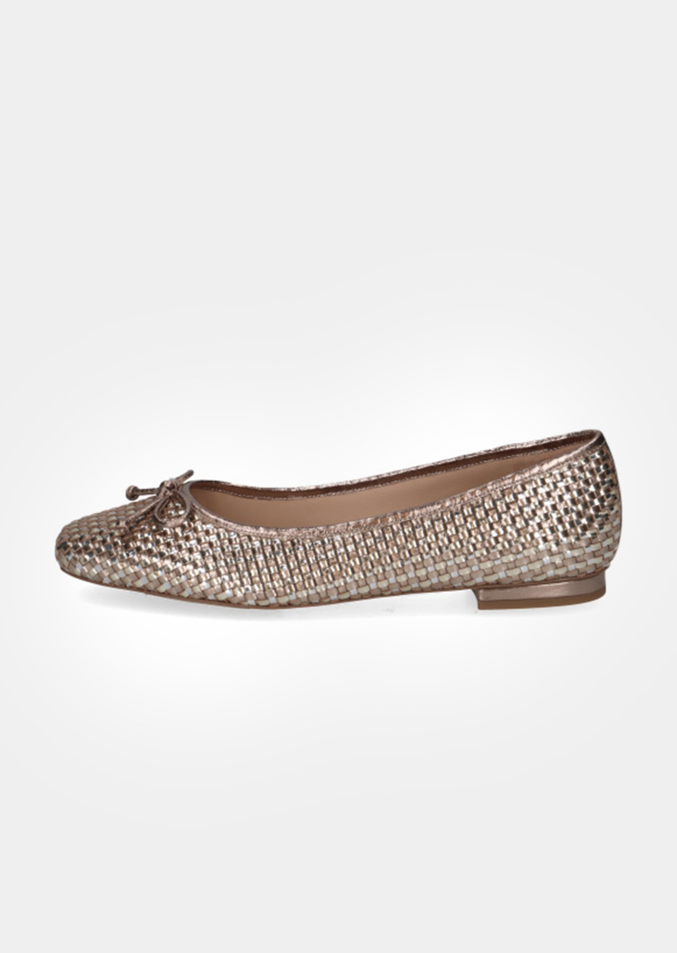 Ballerina in eleganter Flechtoptik