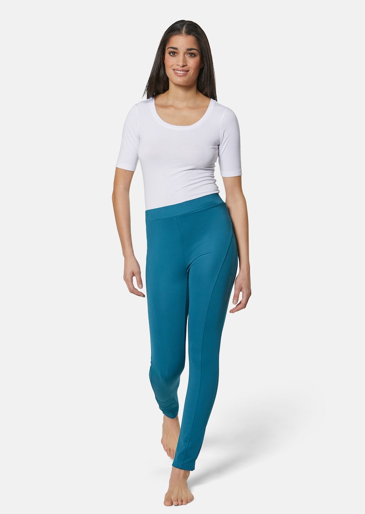 Slim-fit trousers with comfort waistband 1