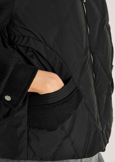 Quilted jacket thumbnail 5