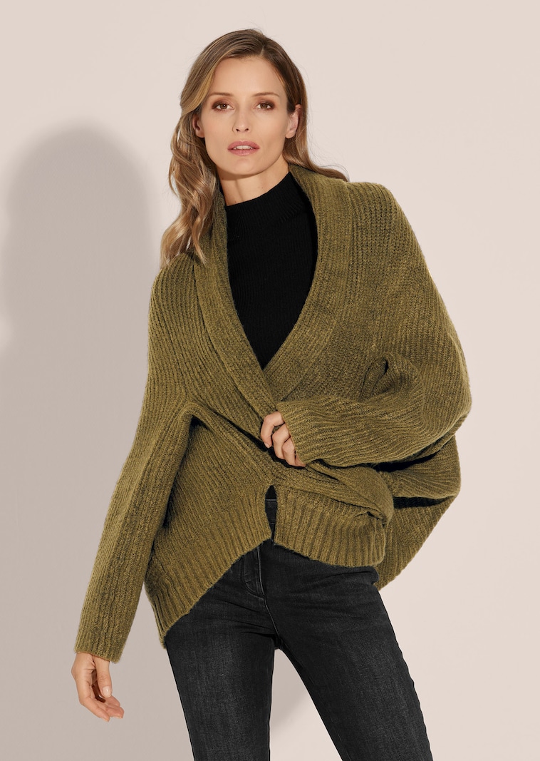 Knitted coat