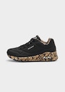 Sneaker thumbnail 4