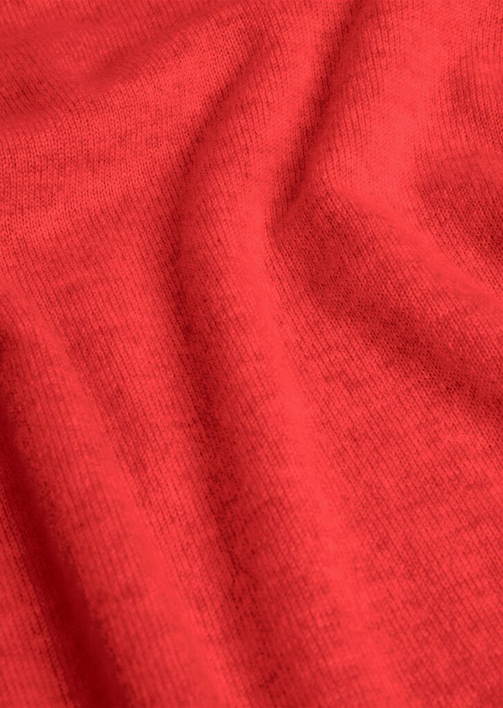 Kaschmirpullover mit U-Boot Ausschnitt
