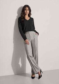 Pull en V en bon cachemire thumbnail 2