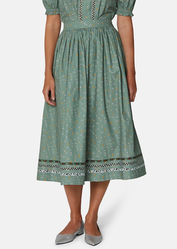 Wide skirt with milles-fleurs print