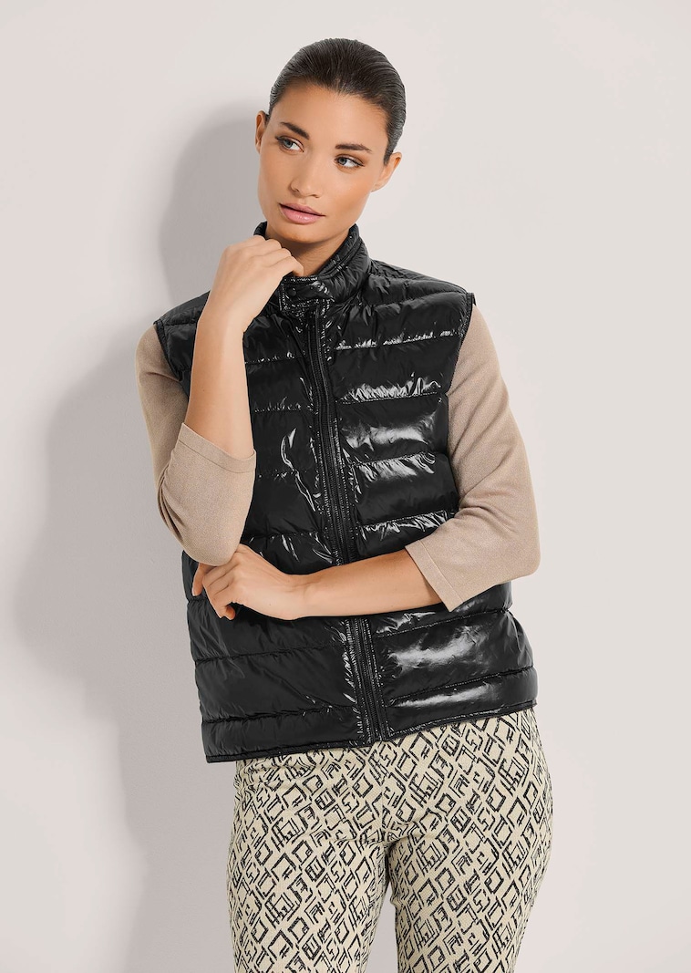 Weste aus leicht wattiertem Sommer-Stepp