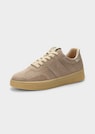 Sneakers thumbnail 1
