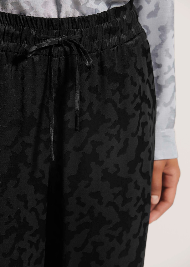 Jacquard-Hose zum Schlüpfen 4