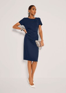 Dress thumbnail 4